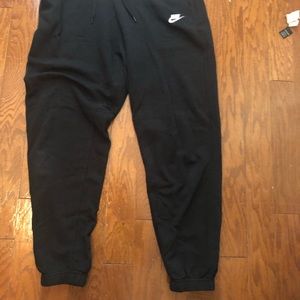 NIKE sweatpants